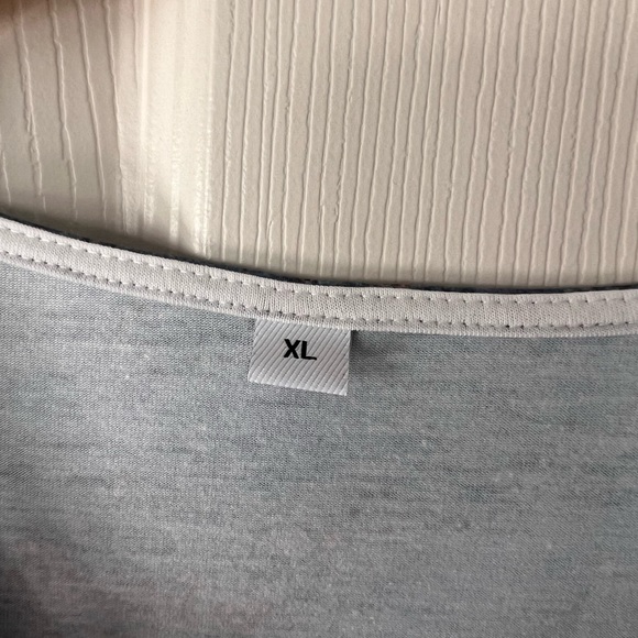 Amazon Quarter Zip Abstract Pattern Shirt Size XL - Picture 2 of 4